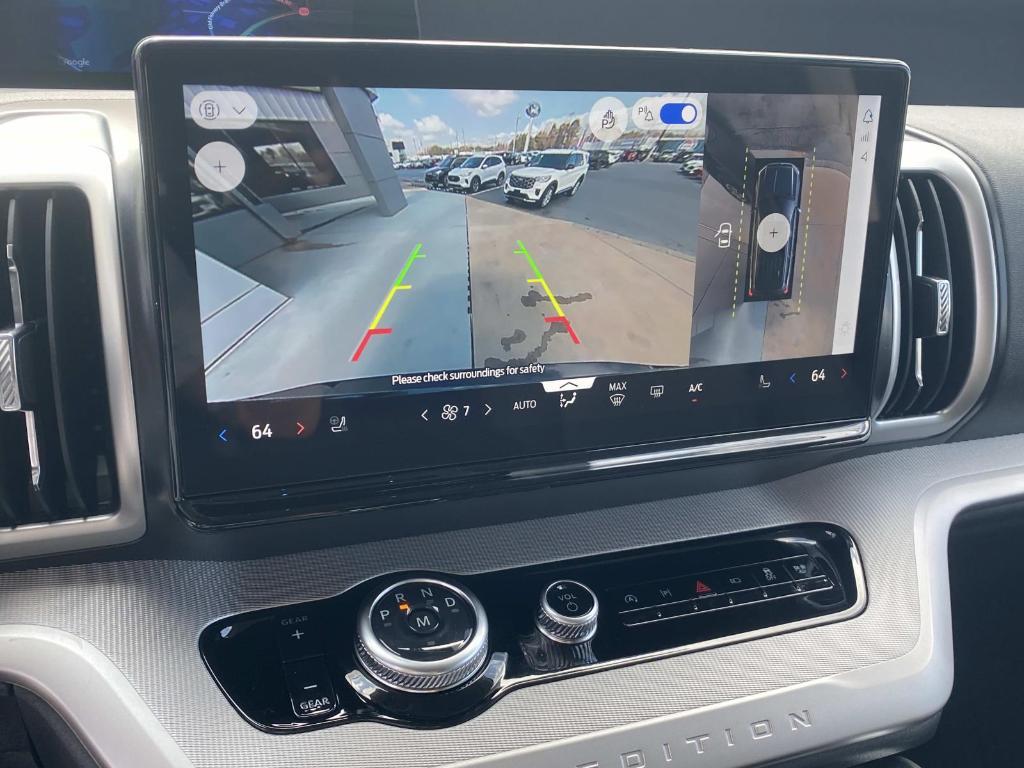 new 2026 Ford Expedition car, priced at $67,870