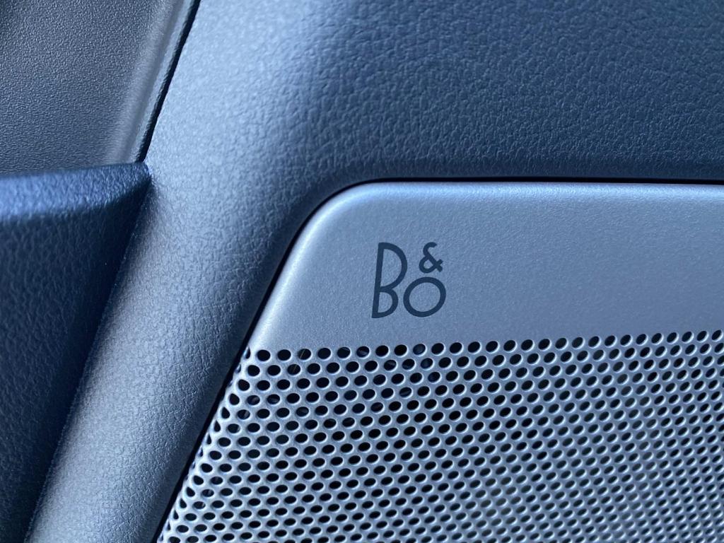 new 2025 Ford F-150 Lightning car, priced at $69,185