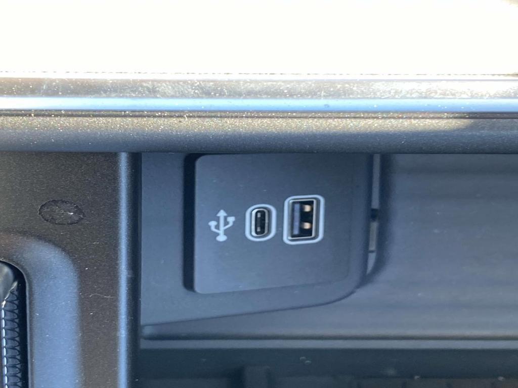 new 2025 Ford Expedition car, priced at $66,540