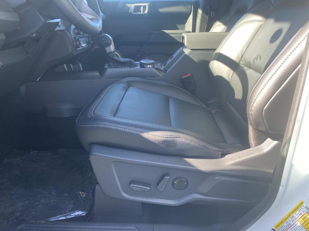 new 2025 Ford Bronco car, priced at $65,835