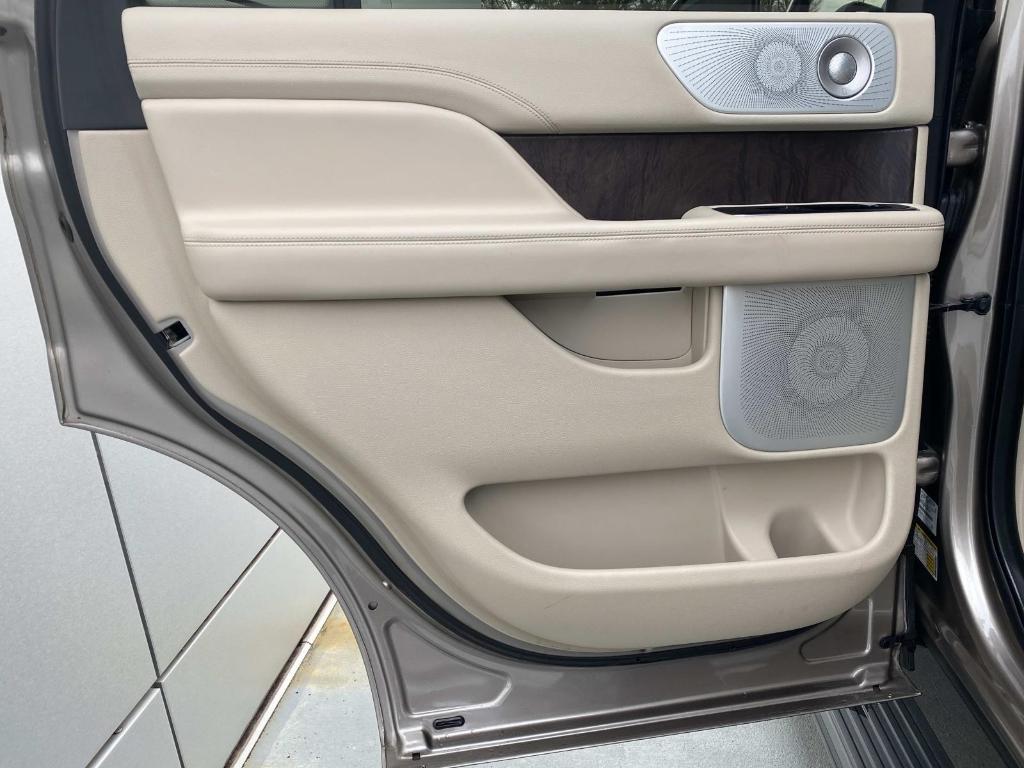 used 2019 Lincoln Navigator car, priced at $33,997