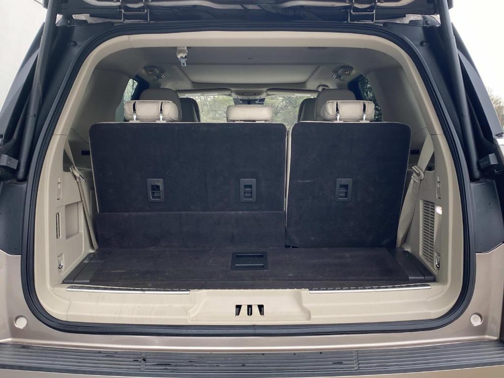 used 2019 Lincoln Navigator car, priced at $33,997