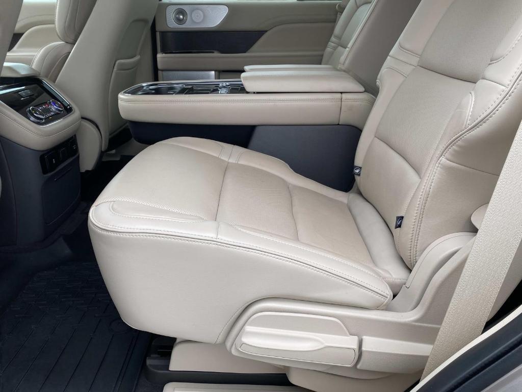 used 2019 Lincoln Navigator car, priced at $33,997