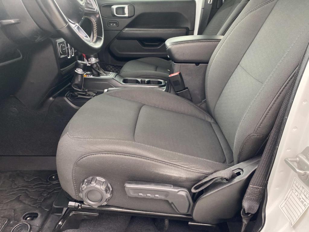 used 2020 Jeep Wrangler Unlimited car, priced at $25,697