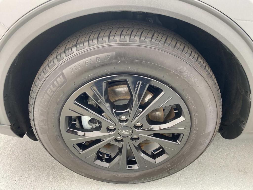 used 2023 Ford Escape car, priced at $22,597