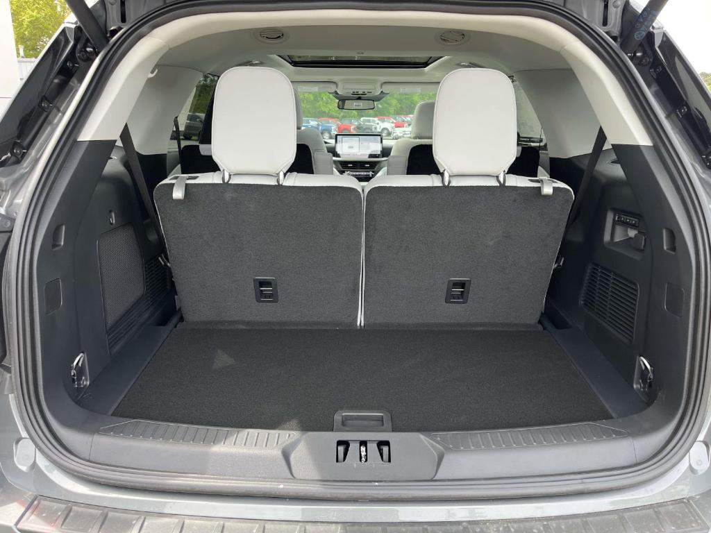 new 2026 Ford Explorer car, priced at $53,989