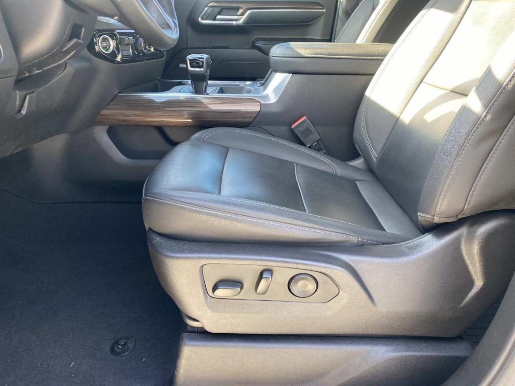 used 2024 Chevrolet Silverado 1500 car, priced at $39,797