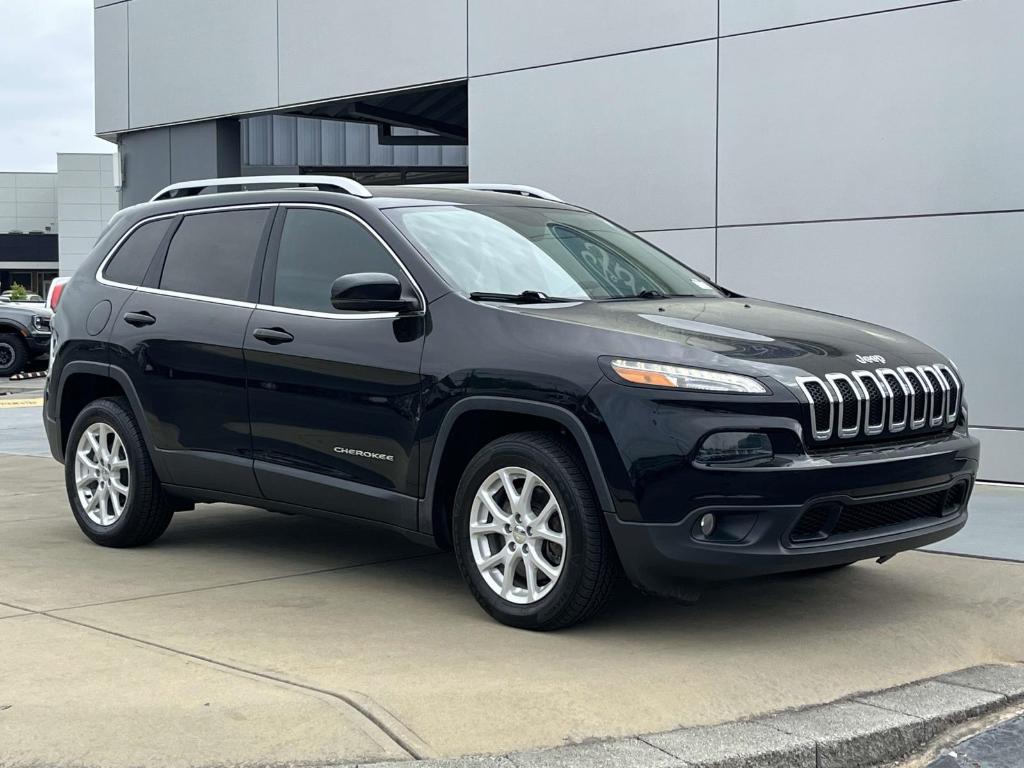 used 2017 Jeep Cherokee car, priced at $11,599