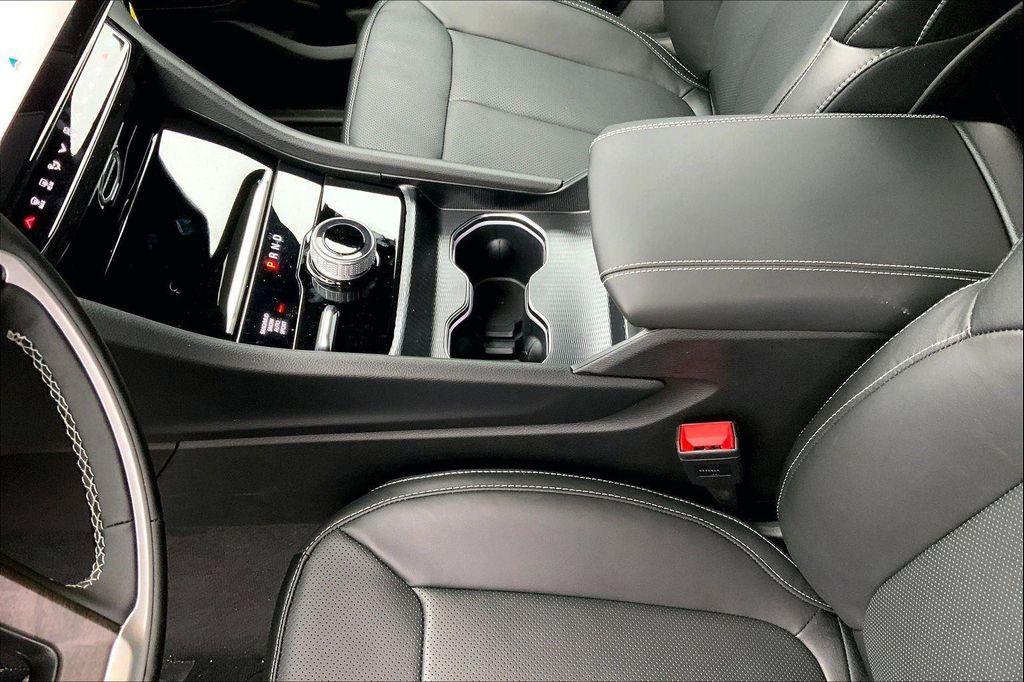 new 2026 Jeep Grand Cherokee car, priced at $46,115