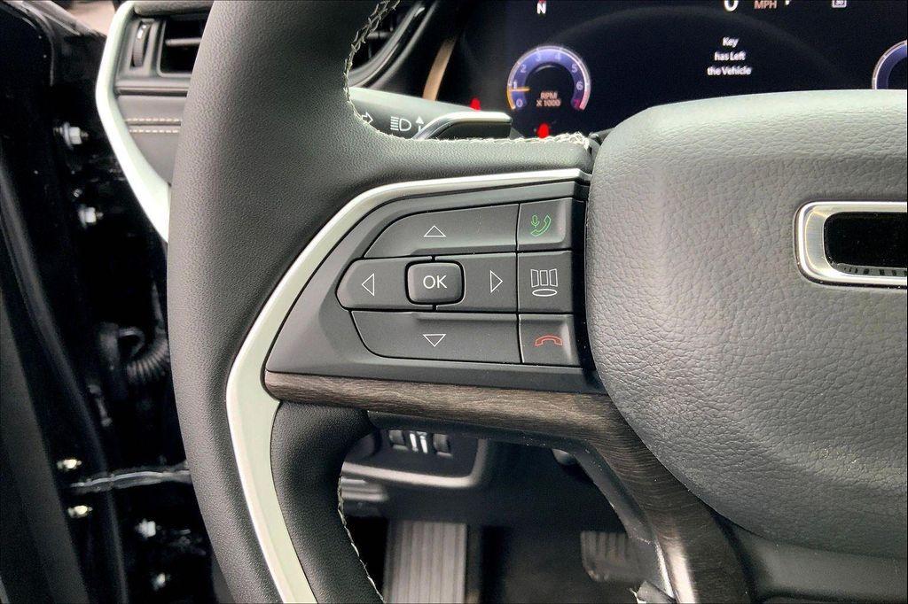 new 2026 Jeep Grand Cherokee car, priced at $46,115