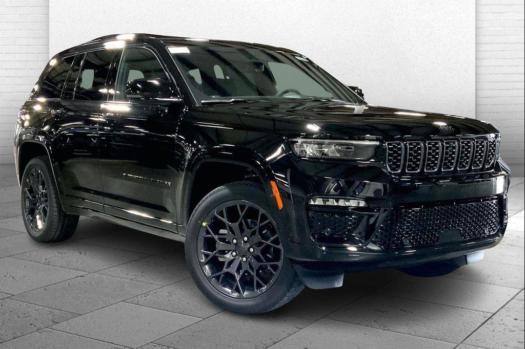new 2025 Jeep Grand Cherokee car, priced at $58,193