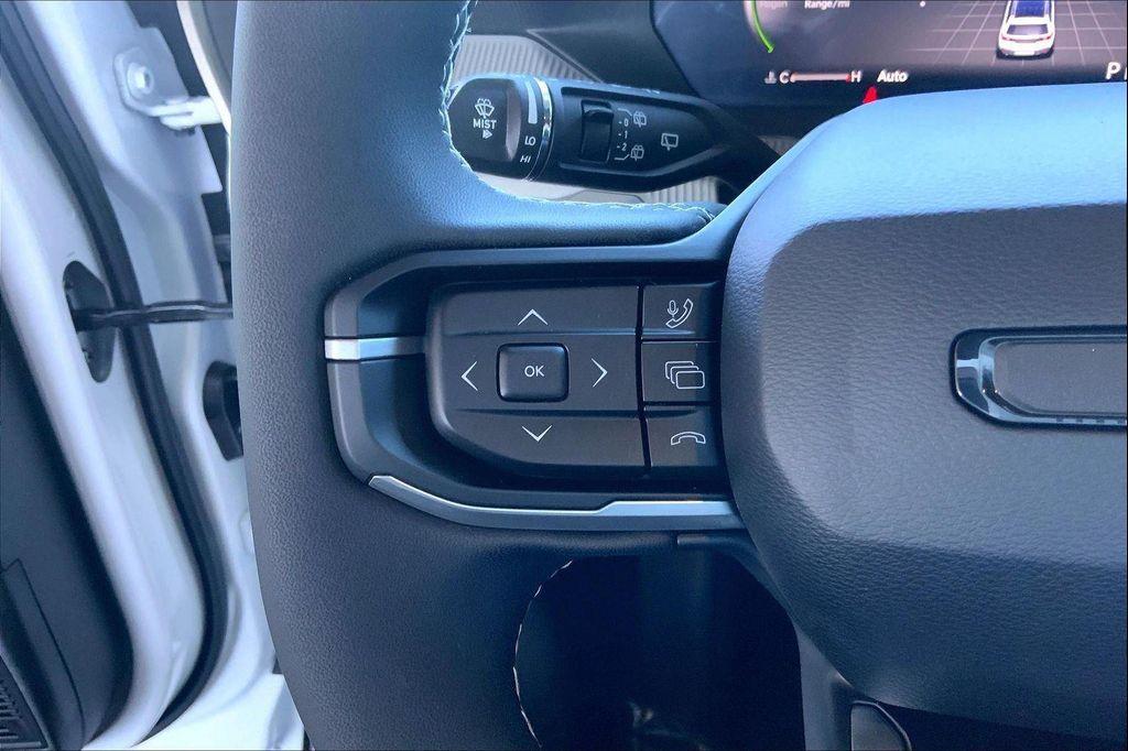 new 2026 Jeep Cherokee car, priced at $37,490