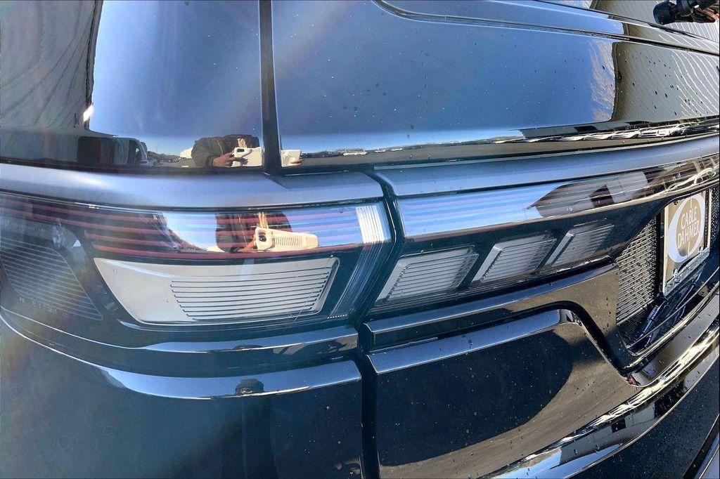 new 2026 Jeep Grand Wagoneer car, priced at $74,425