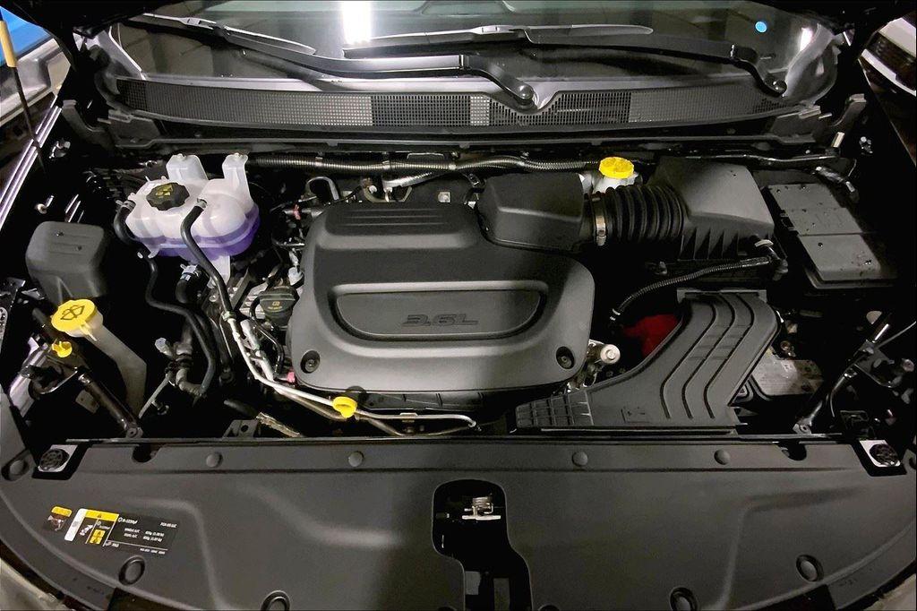 new 2026 Chrysler Pacifica car, priced at $39,713