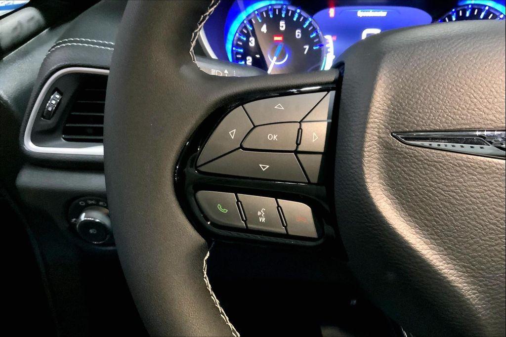 new 2026 Chrysler Pacifica car, priced at $39,093