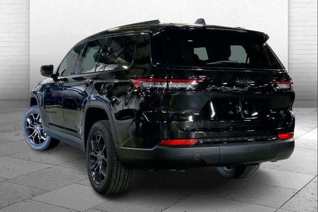 new 2025 Jeep Grand Cherokee L car, priced at $44,811