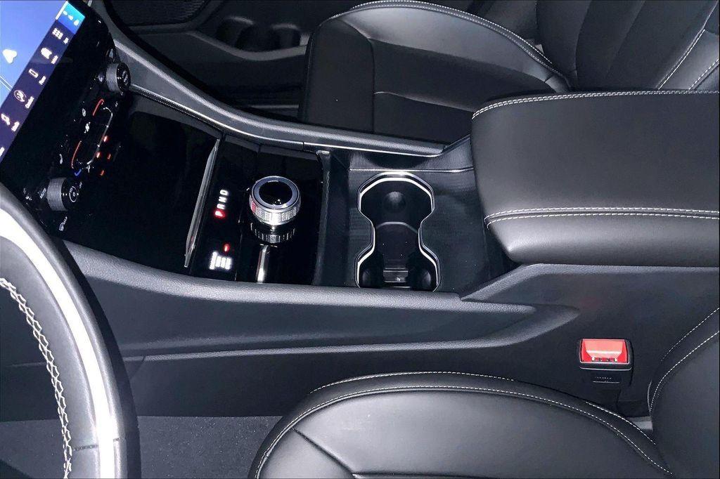 new 2025 Jeep Grand Cherokee L car, priced at $44,811