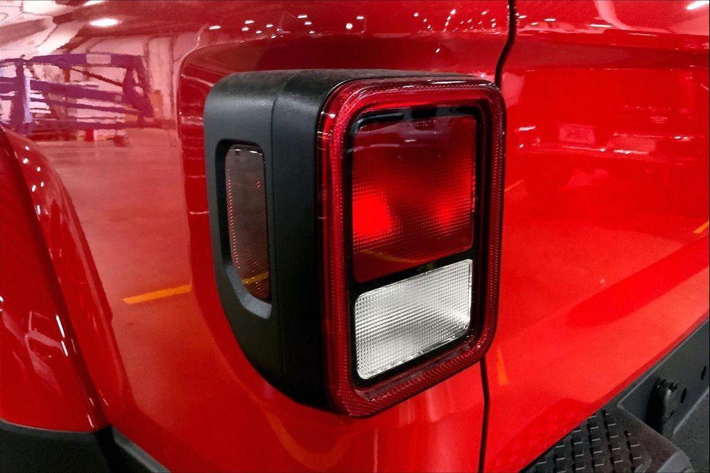 new 2026 Jeep Gladiator car, priced at $44,388