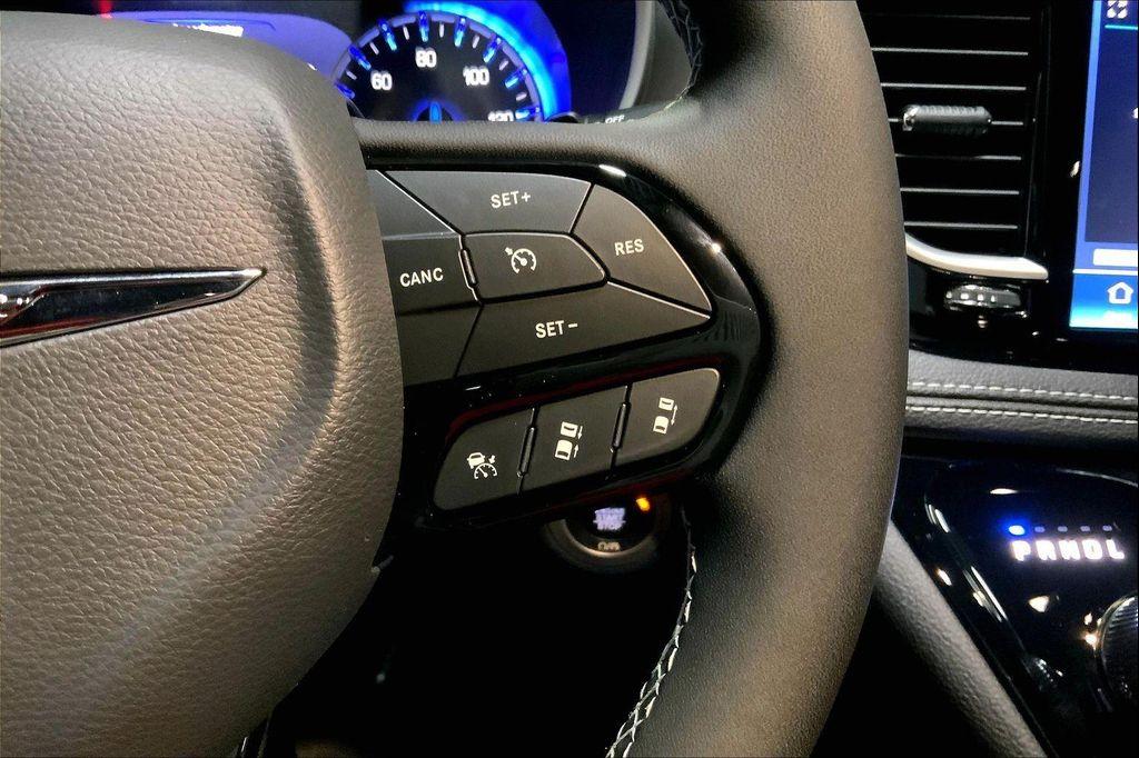 new 2026 Chrysler Pacifica car, priced at $39,093