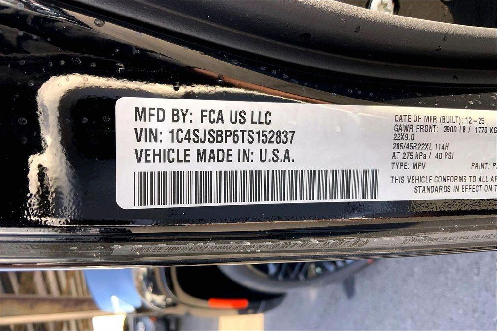 new 2026 Jeep Grand Wagoneer L car, priced at $83,325