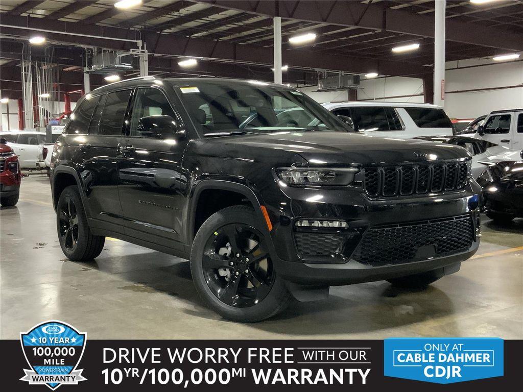 new 2025 Jeep Grand Cherokee car, priced at $37,339