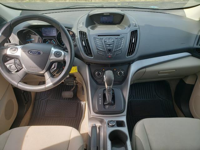 used 2014 Ford Escape car, priced at $5,143