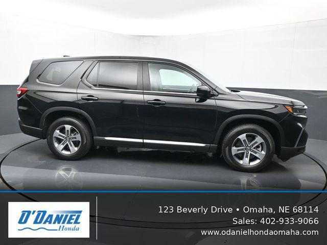 used 2024 Honda Pilot car, priced at $39,995