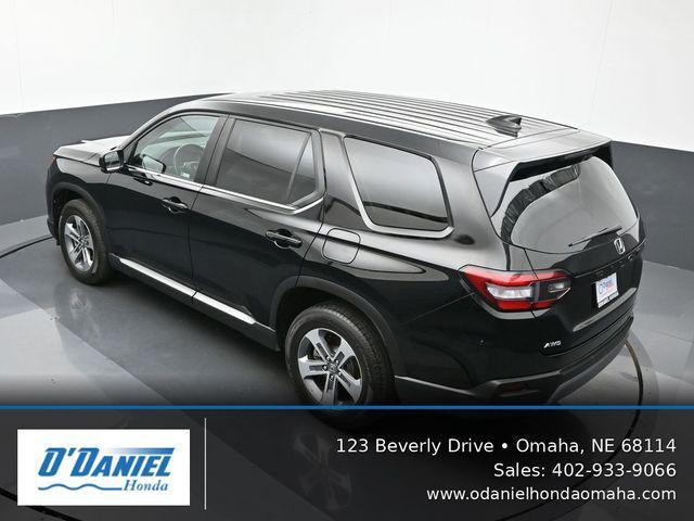 used 2024 Honda Pilot car, priced at $39,995