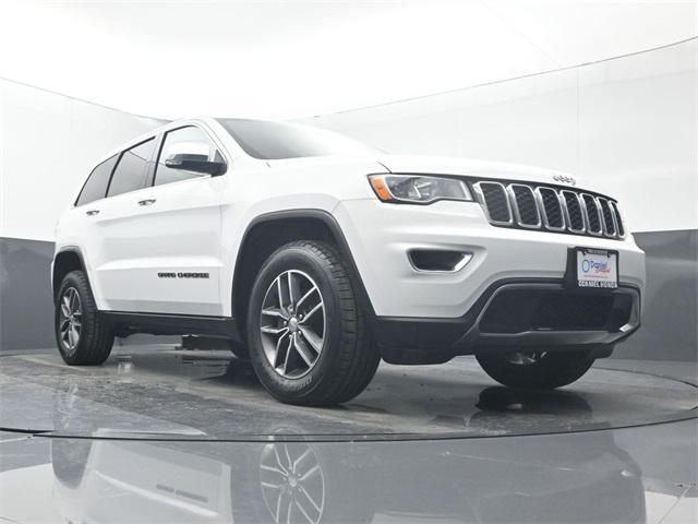 used 2017 Jeep Grand Cherokee car, priced at $17,250
