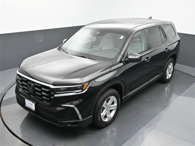 used 2024 Honda Pilot car, priced at $34,995