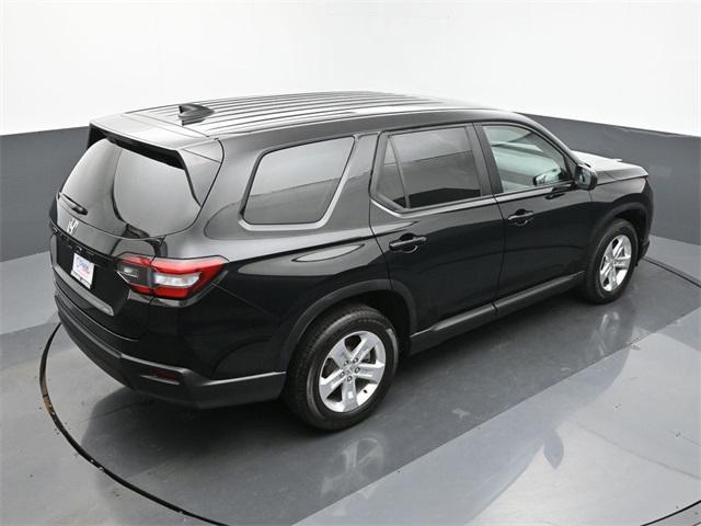 used 2024 Honda Pilot car, priced at $34,995