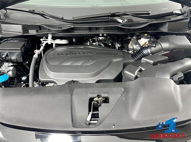 new 2026 Honda Odyssey car, priced at $45,390