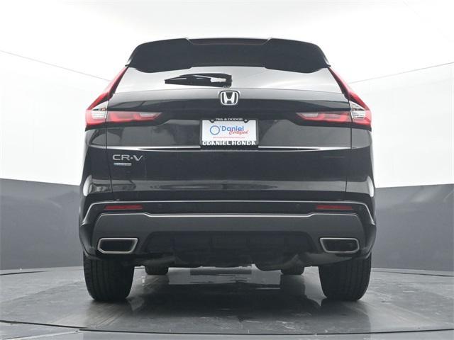 used 2025 Honda CR-V Hybrid car, priced at $35,200