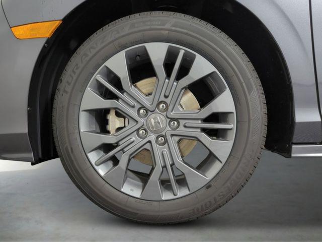 new 2026 Honda Odyssey car, priced at $48,990
