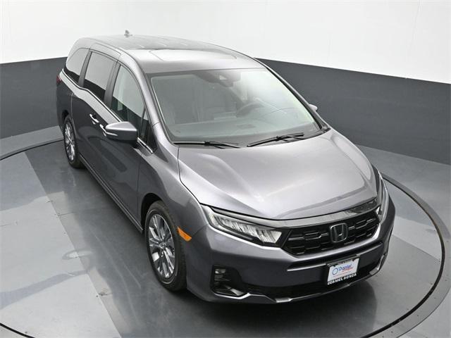 used 2026 Honda Odyssey car, priced at $43,800
