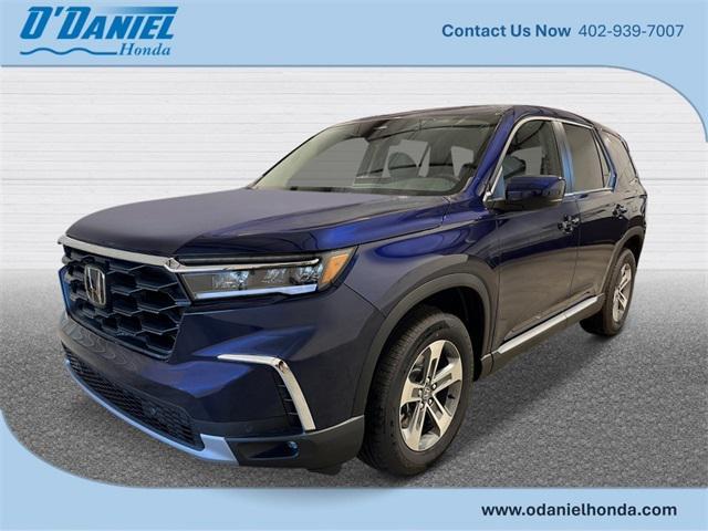 new 2025 Honda Pilot car, priced at $47,095