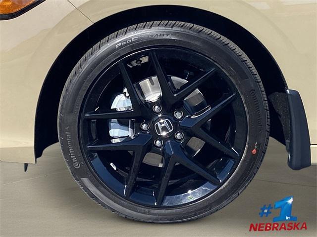 new 2026 Honda Civic Hybrid car, priced at $32,245