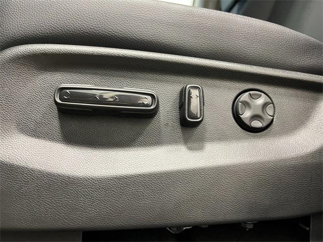 new 2026 Honda Odyssey car, priced at $44,290