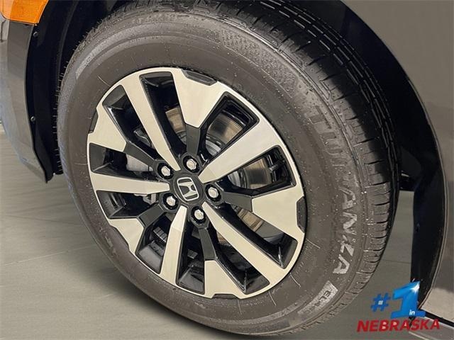new 2026 Honda Odyssey car, priced at $44,290