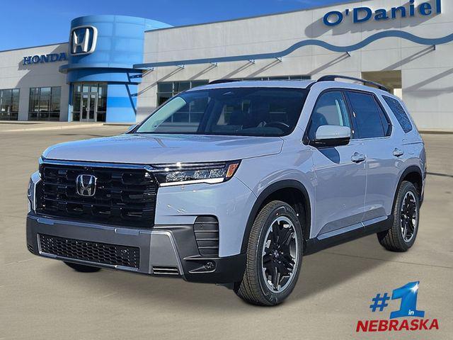 new 2026 Honda Pilot car, priced at $54,245