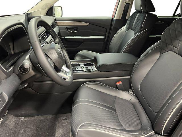new 2026 Honda Pilot car, priced at $55,445