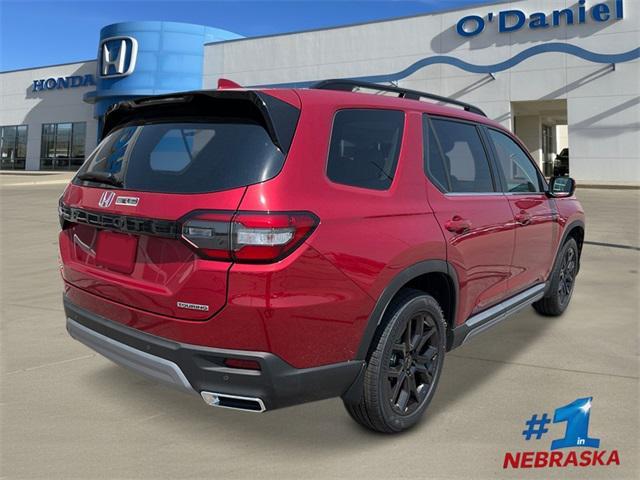 new 2025 Honda Pilot car, priced at $53,750