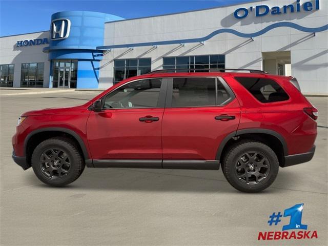 new 2025 Honda Pilot car, priced at $51,350