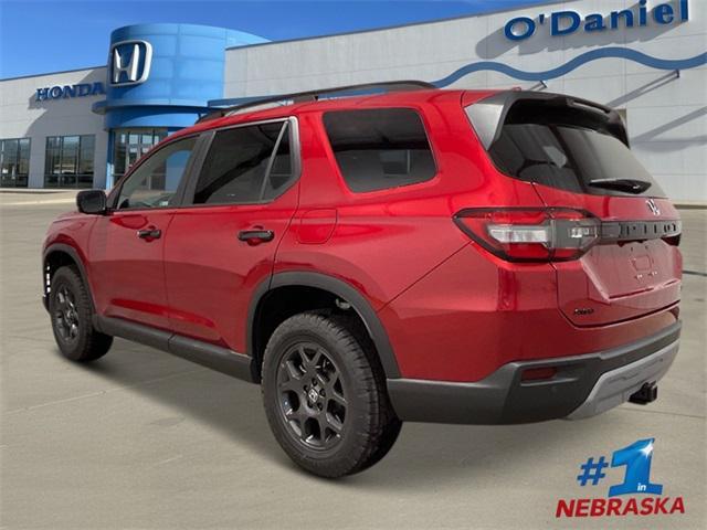new 2025 Honda Pilot car, priced at $51,350