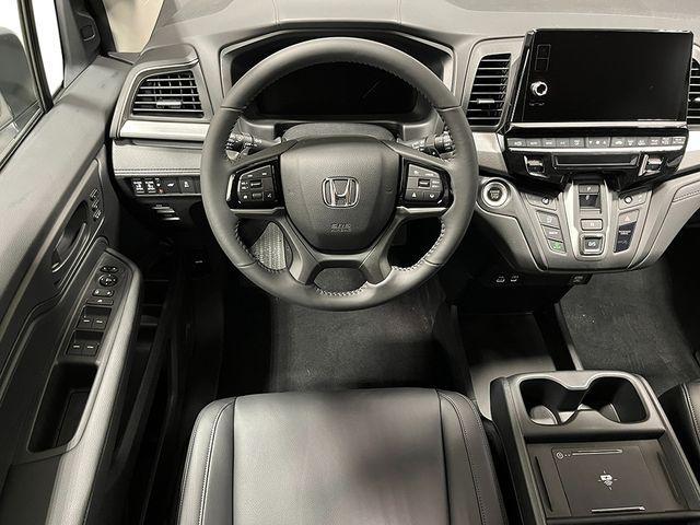 new 2026 Honda Odyssey car, priced at $45,775