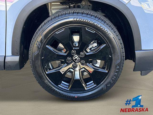 new 2026 Honda Pilot car, priced at $56,945