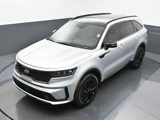 used 2021 Kia Sorento car, priced at $12,995