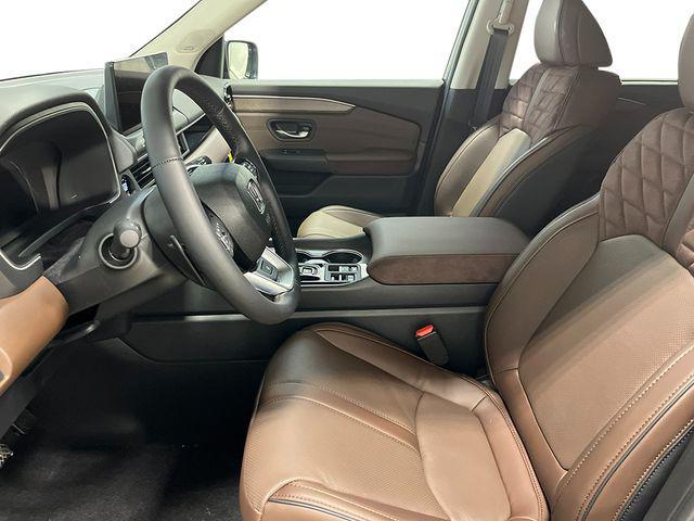 new 2026 Honda Pilot car, priced at $54,990