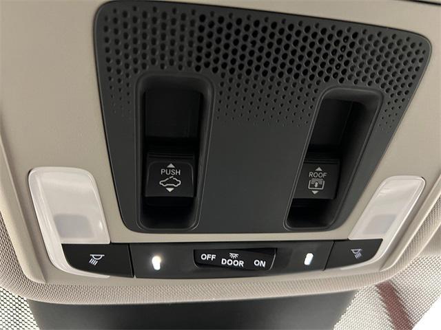 new 2025 Honda Pilot car, priced at $52,085