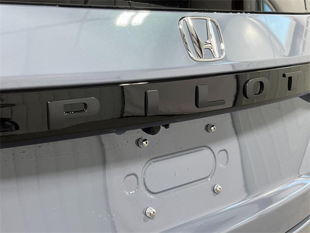 used 2025 Honda Pilot car, priced at $41,750